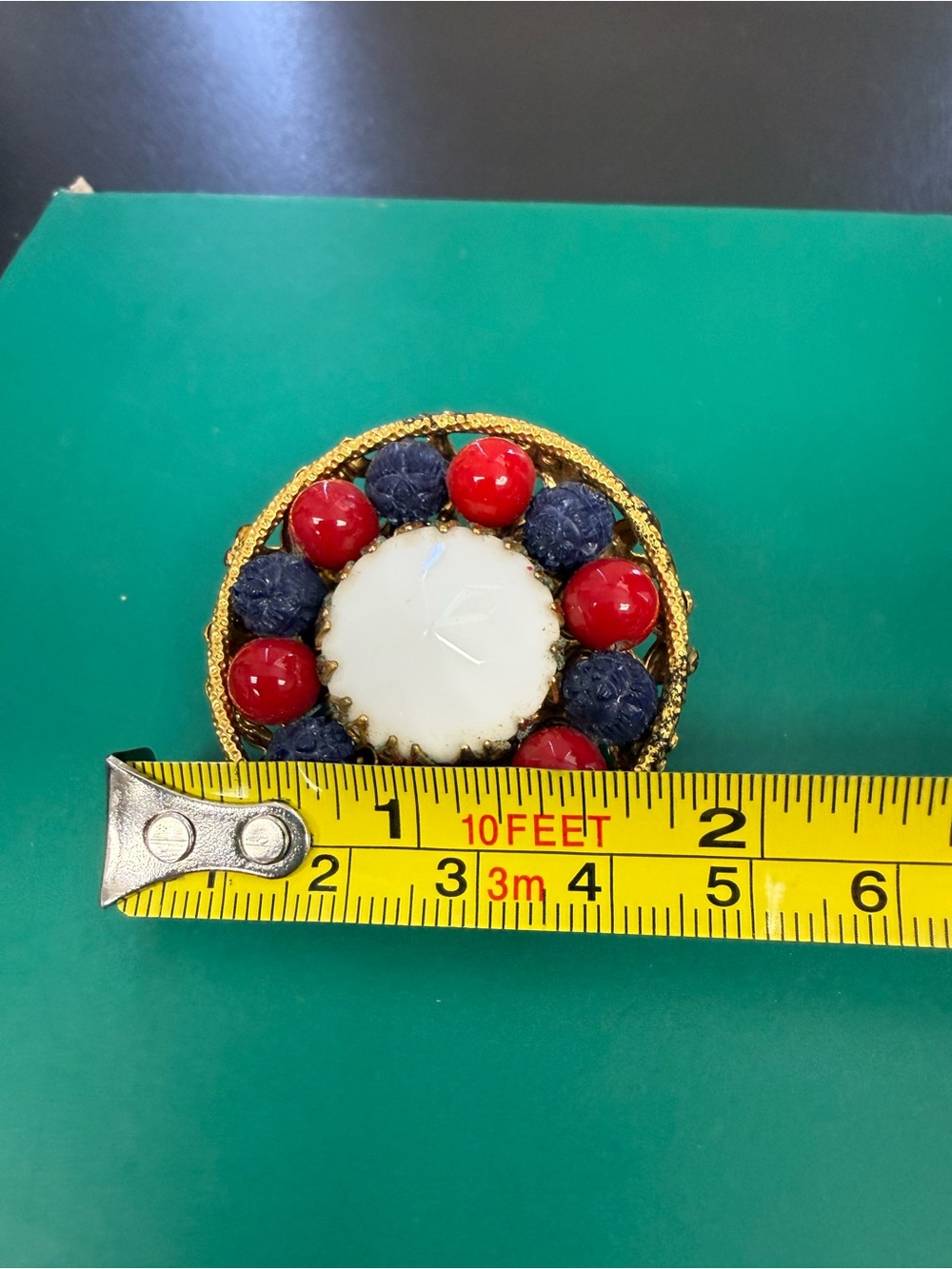 Freirich Brooch with Red, Navy & White Cabochons- Vintage - Picture 5 of 5